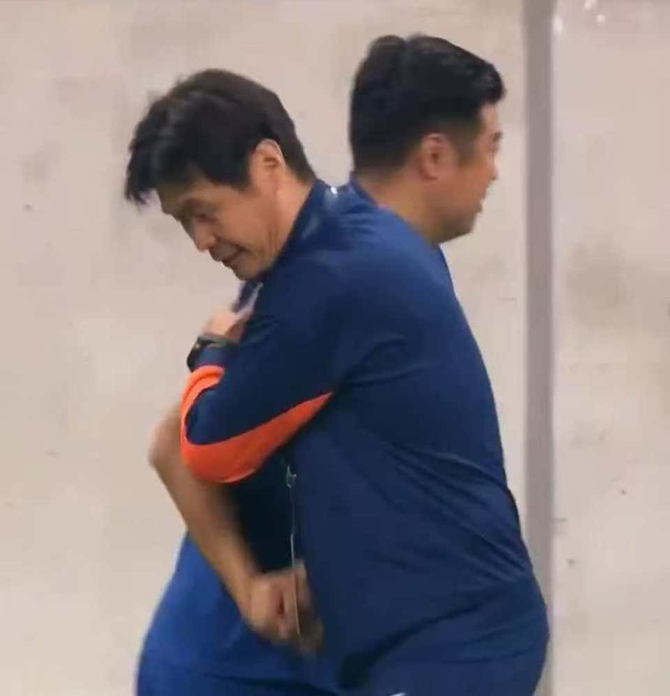 韩鹏的换人 韩鹏的换人