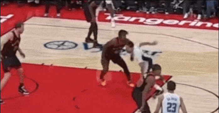 破不了对面, 用抛投终结 破不了对面, 用抛投终结